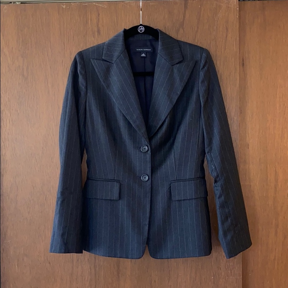 Banana Republic blazer dark grey pinstripe